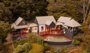 Sahali, Kangaroo Valley